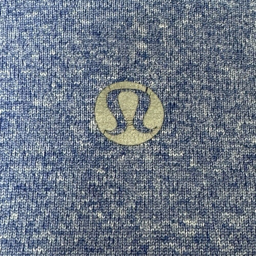 Lululemon Metal Vent Tech Shirt Men Medium Blue Stripe Short Sleeve Athletic Gym - Picture 3 of 4